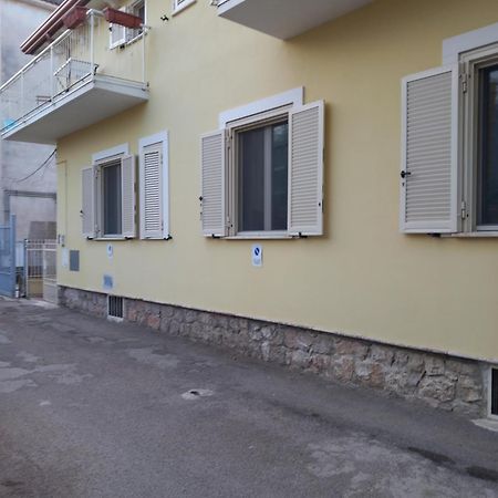 B&B A Casa Di Antonella Scauri  Kültér fotó
