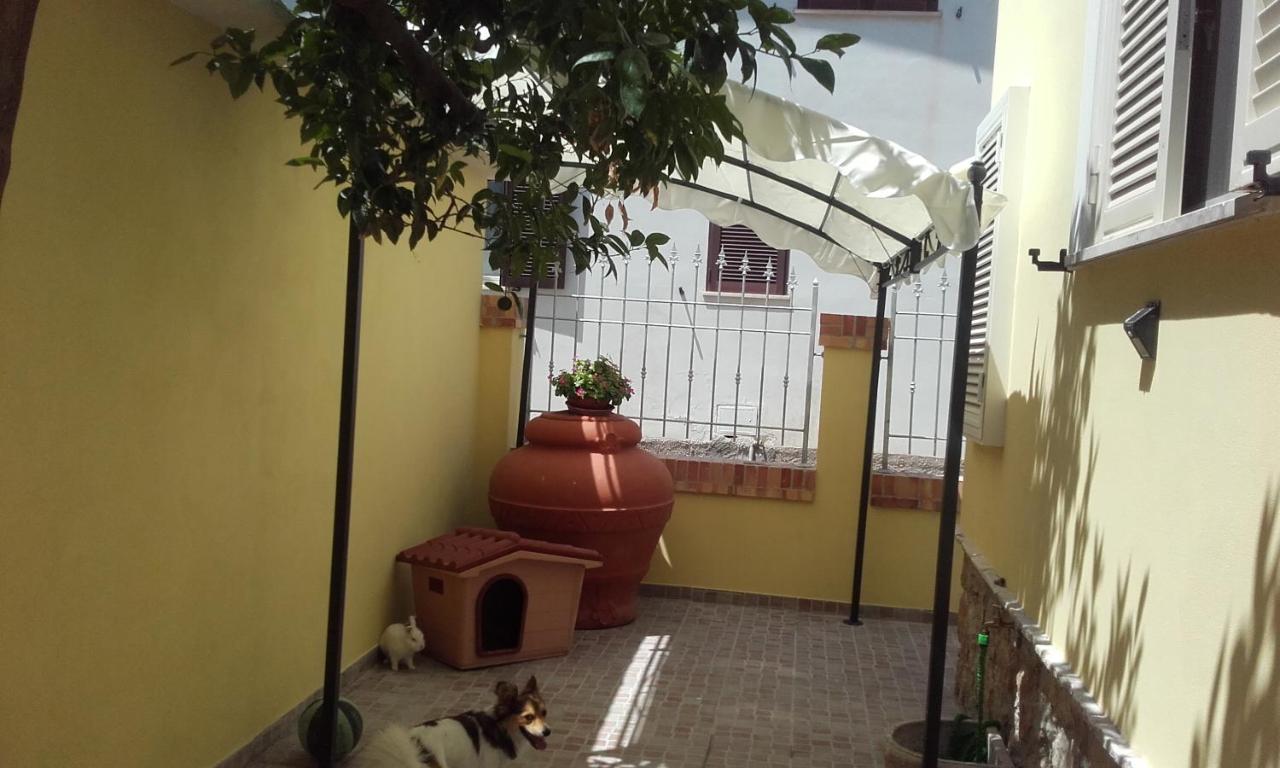 B&B A Casa Di Antonella Scauri  Kültér fotó